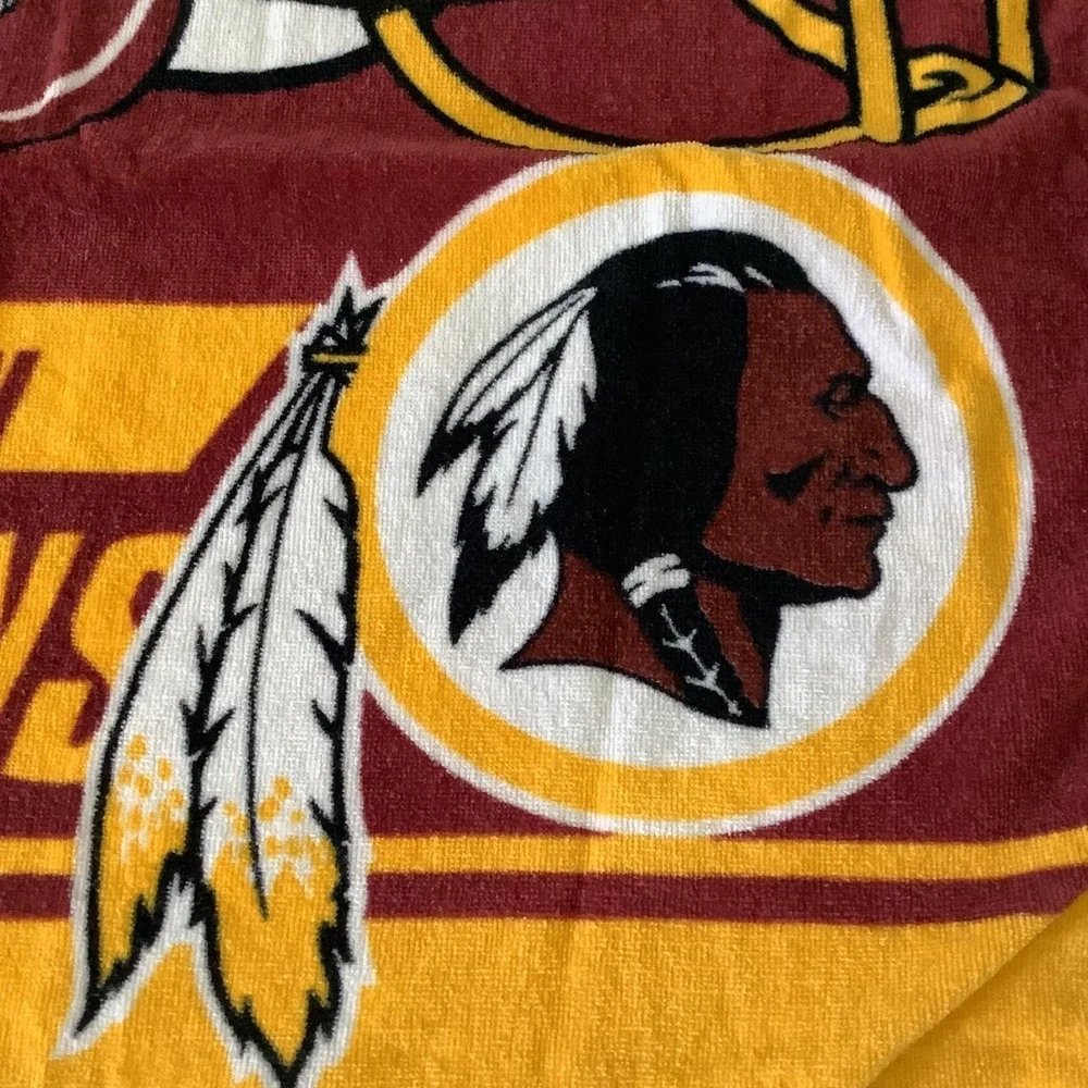 Northwest NFL Washington Redskins 100%  Cotton Beach Towel 27 x 53‎